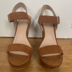 Chestnut Brown Wedges